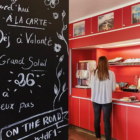 Hotelf1 Créteil Hotel *