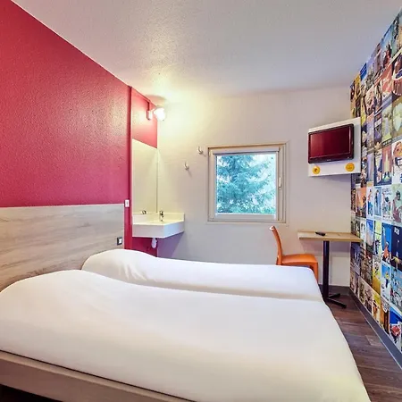 Otel Hotelf1 Creteil