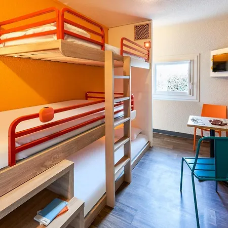 Hotelf1 Creteil Szálloda