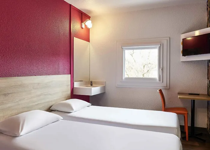 Hotelf1 Creteil Hotel
