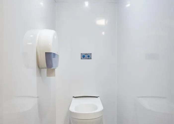 Отель Hotelf1 Creteil