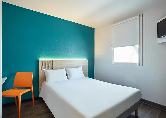 Hotelf1 Creteil Crosne